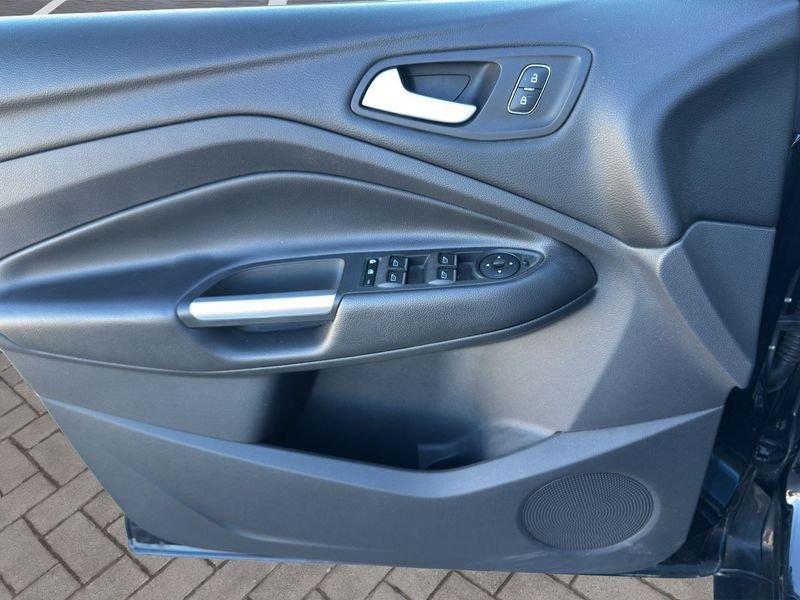 Ford Kuga Kuga 2.0 TDCI 150 CV S&S 4WD Powershift ST-Line