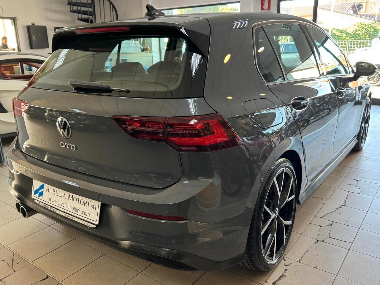 Volkswagen Golf 2.0 TDI GTD DSG PARI AL NUOVO CON SOLI 33.000 KM!!!