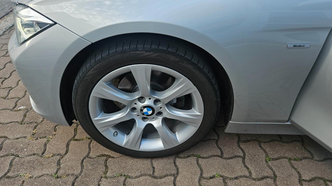 Bmw 320d Touring Modern PELLE-TETTO-NAVY-IMPECCABILE