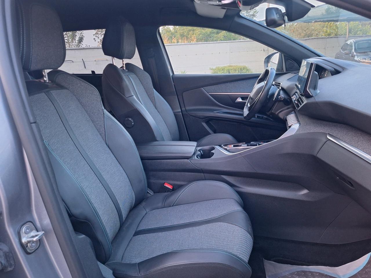 Peugeot 5008 ALLURE PACK 1.5 HDi 130cv EAT8 7p - 2023
