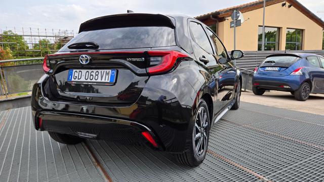 TOYOTA Yaris 1.5 HYBRID LOUNGE TETTO PANO GARANZIA TOYOTA UNIP