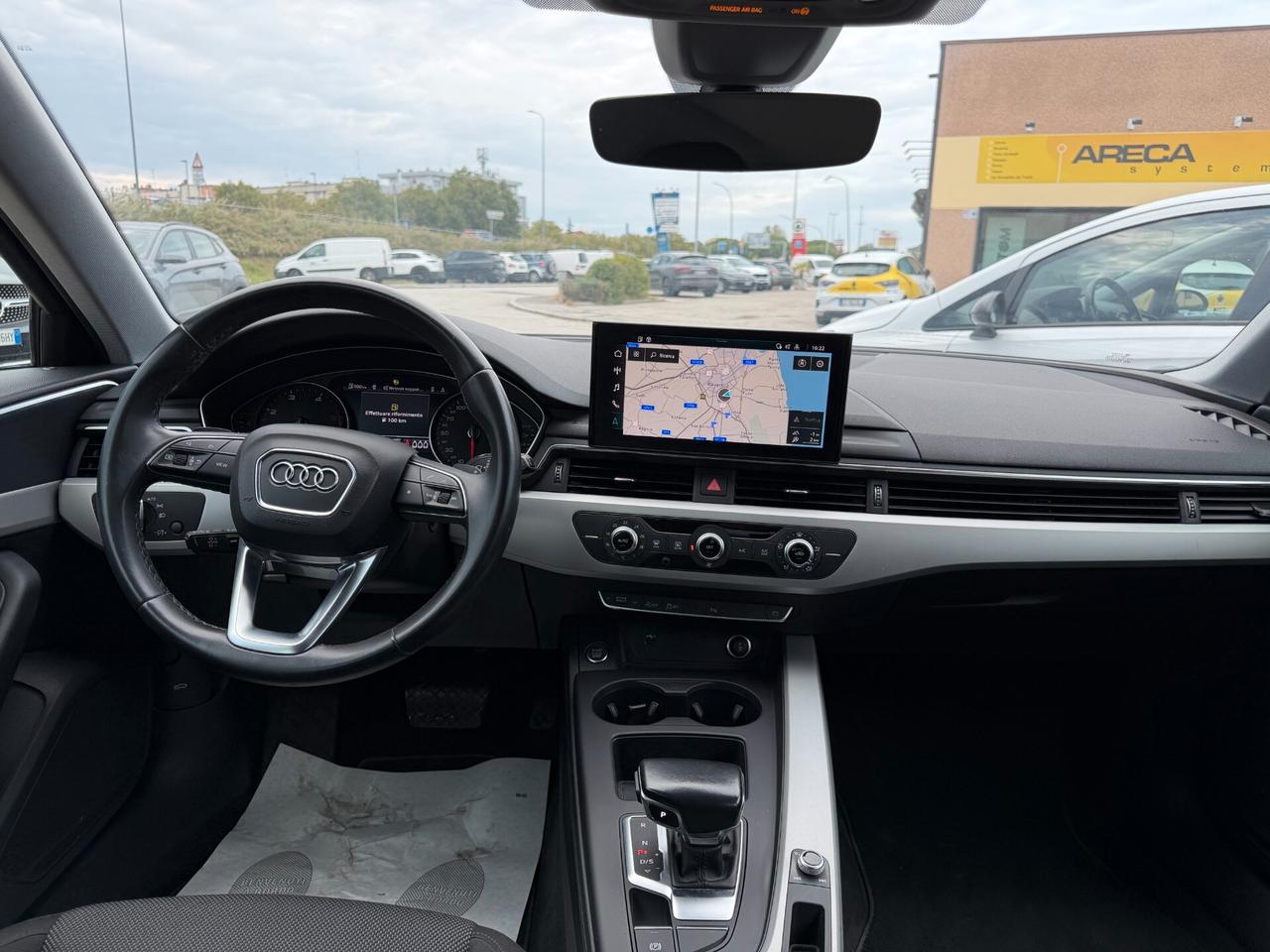 Audi A4 30 TDI/136 CV S tronic Business Advanced