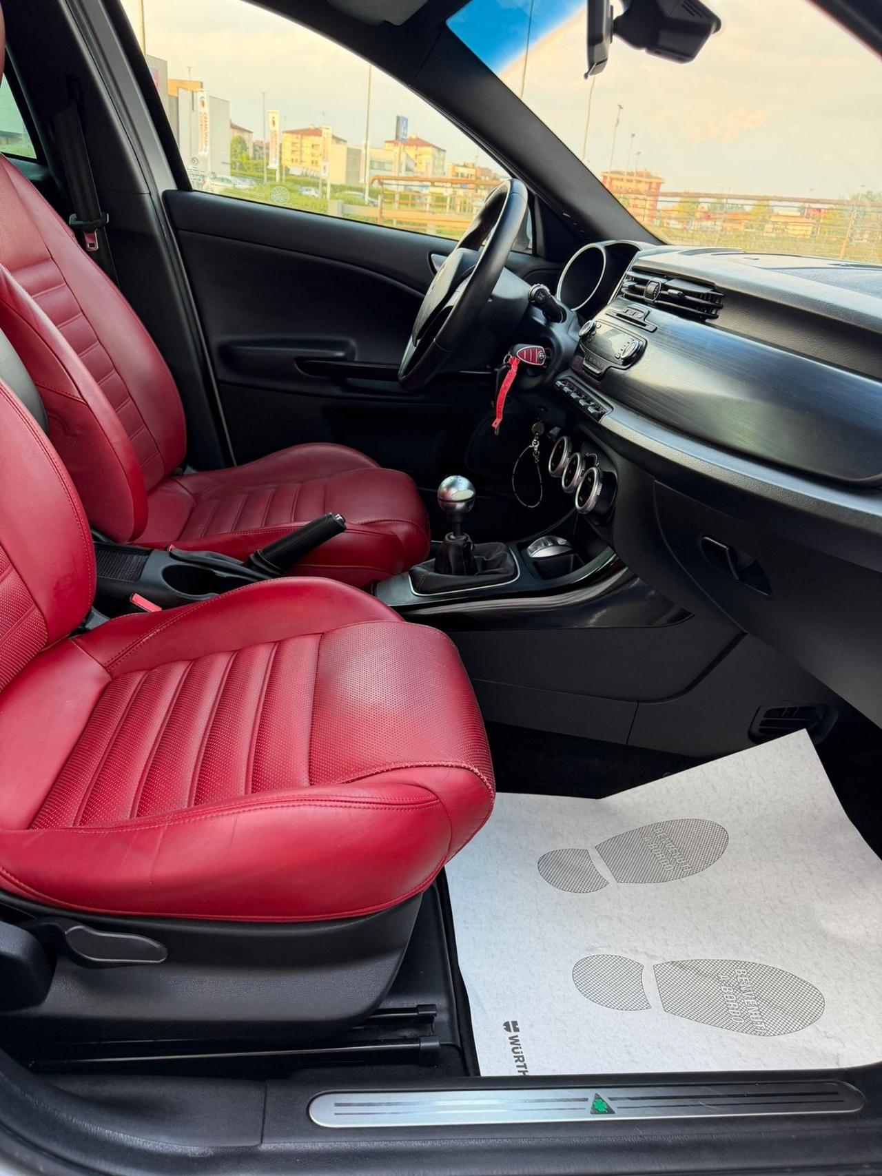 Alfa Romeo Giulietta 1.6 JTDm-2 105 CV Exclusive