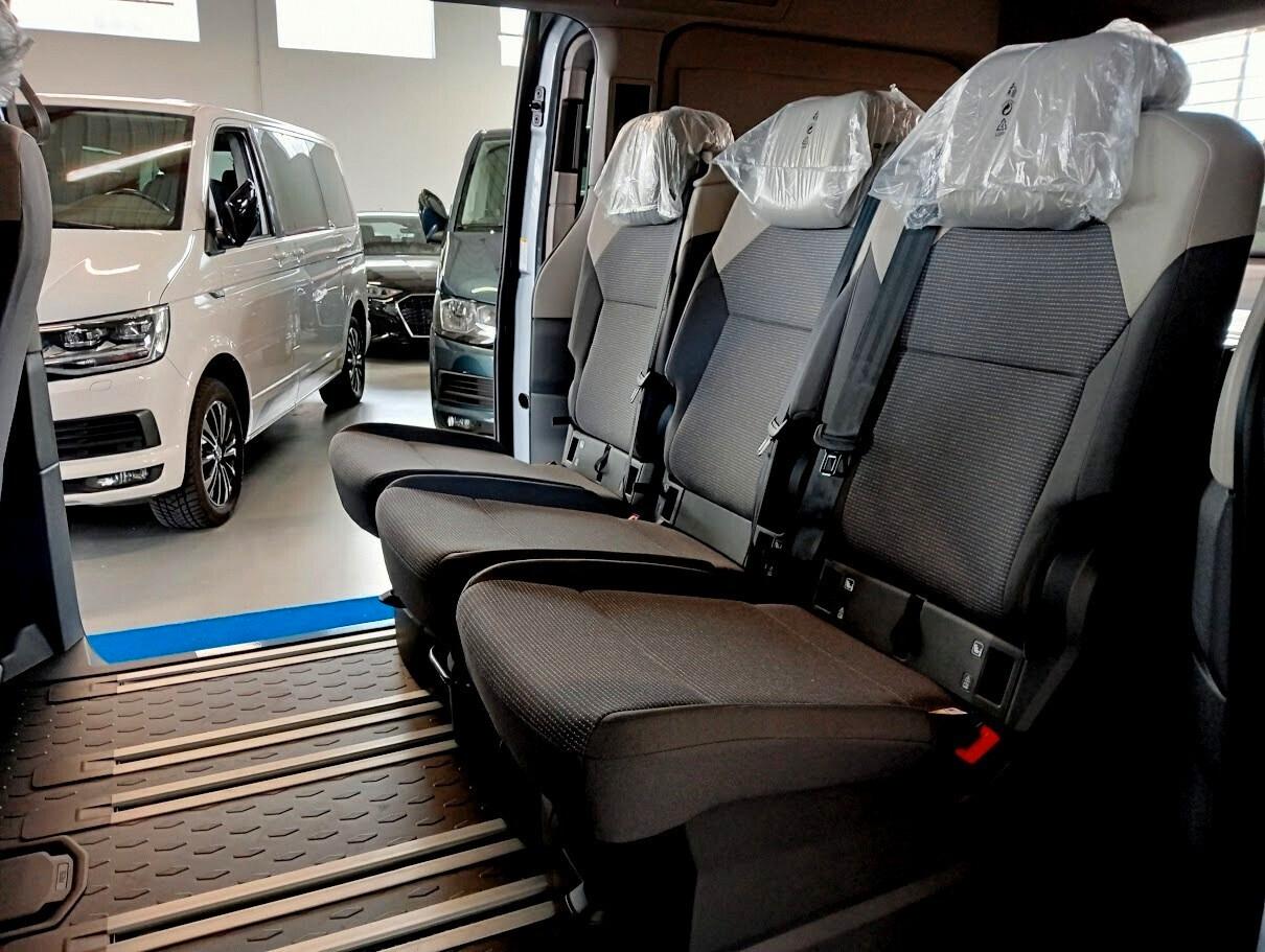 Volkswagen T7 California TOUR TDI DSG LED 360 *OK 104 E AUTOCARRO*