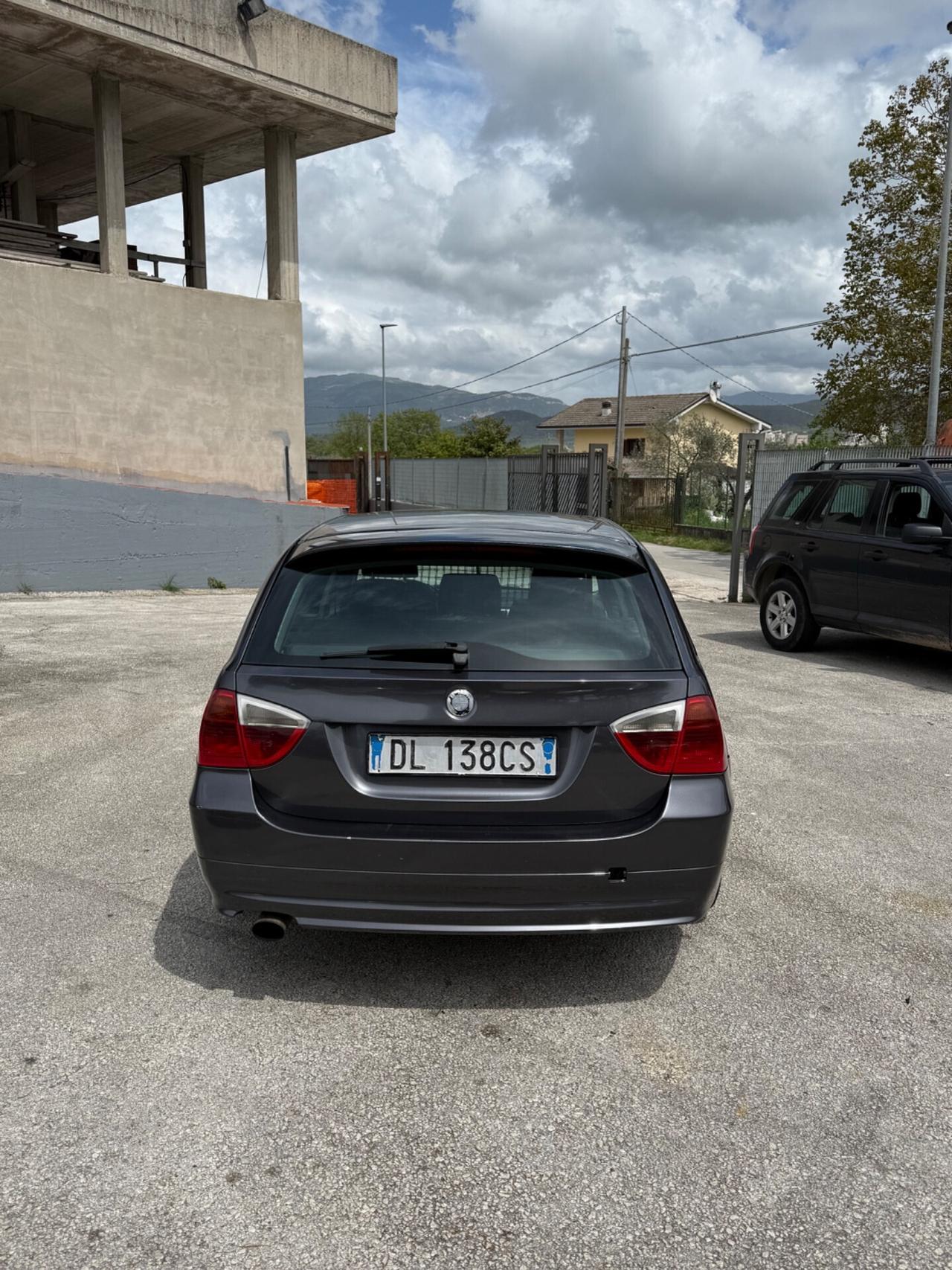 Bmw 320 320d cat Touring Attiva
