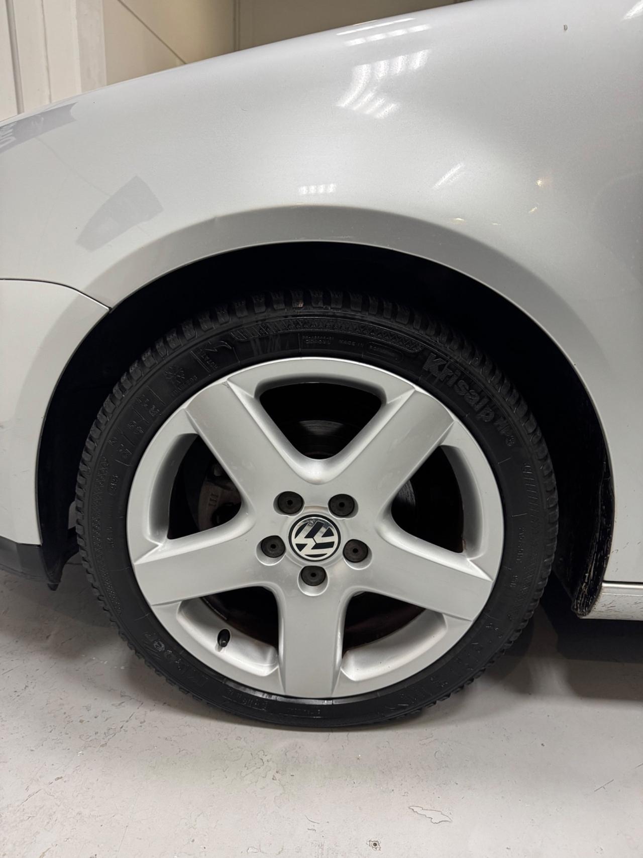 Volkswagen Golf 1.9 TDI DPF 5p. GT Sport