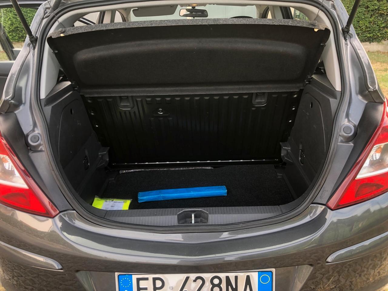 Opel Corsa 1.2 5 porte Edition