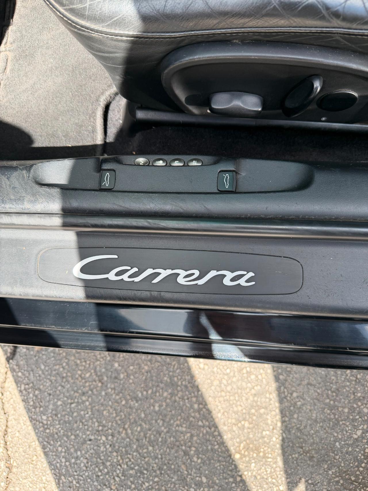 Porsche 911 Carrera Cabriolet