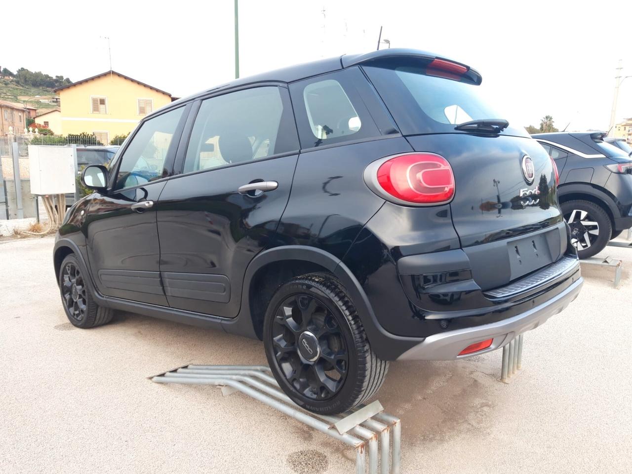 Fiat 500L 1.4 95 CV S&S Cross