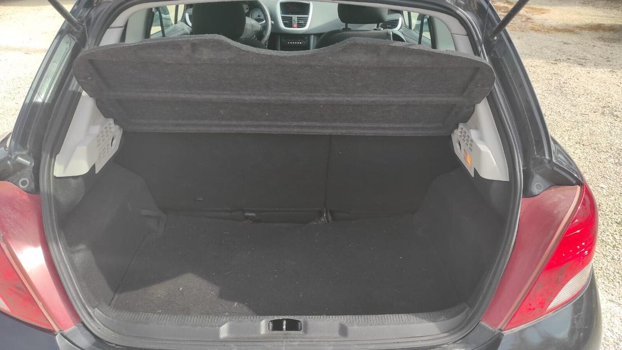 Peugeot 207 1.4 8V 75CV 3p ECO GPL