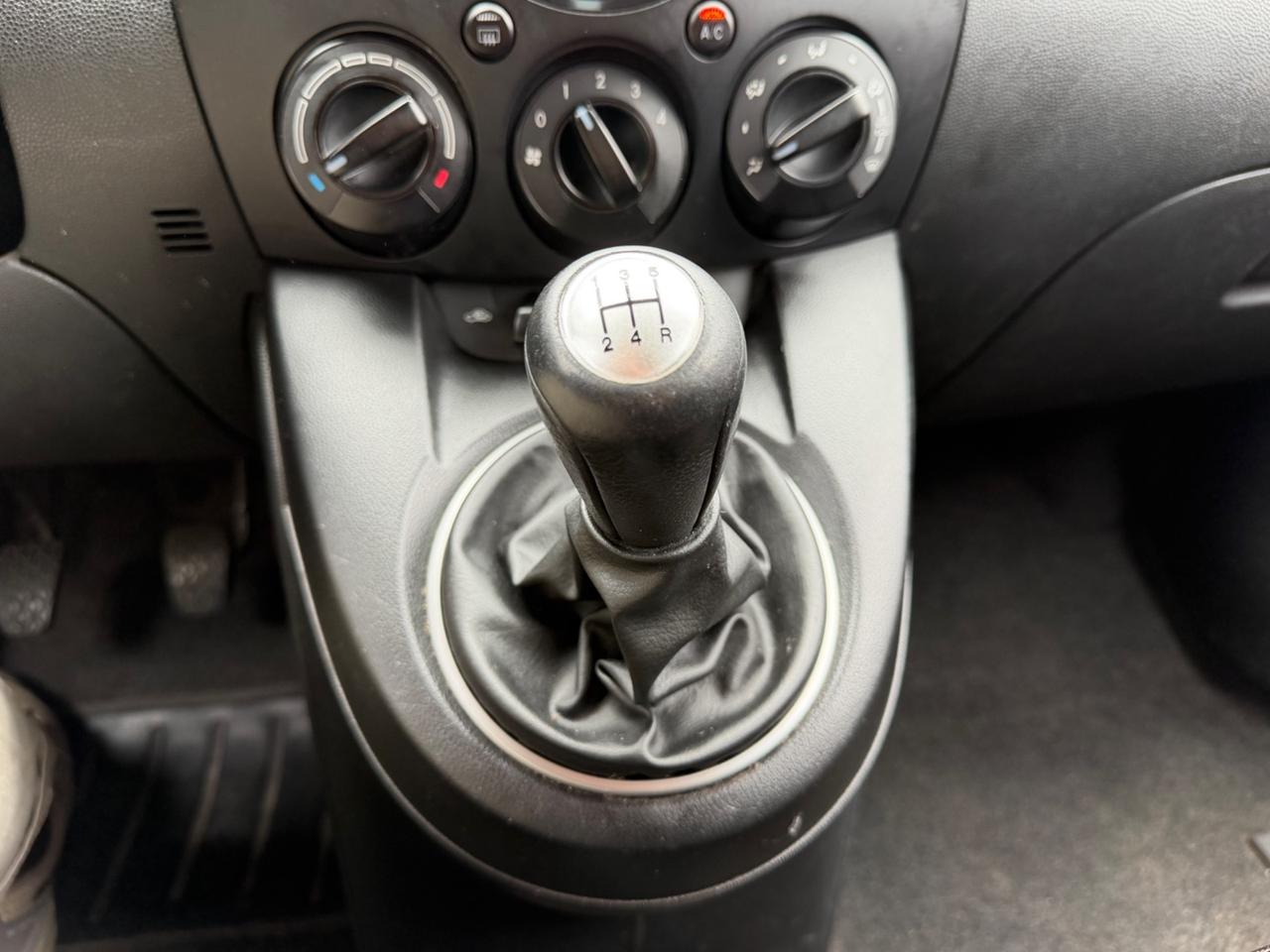 Mazda 2 1.3 IRO