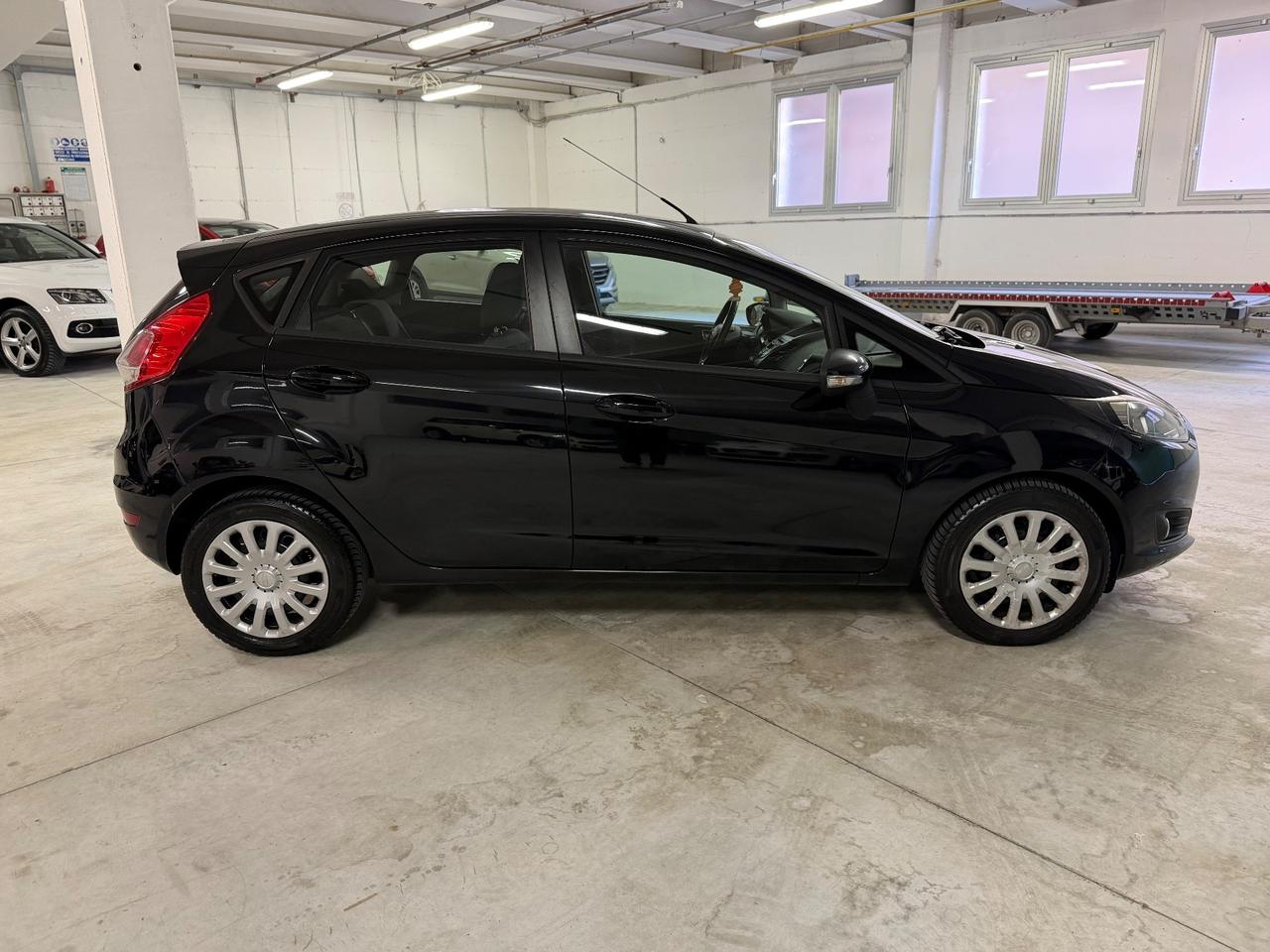 Ford Fiesta 1.5 TDCi 75CV 5 porte Titanium