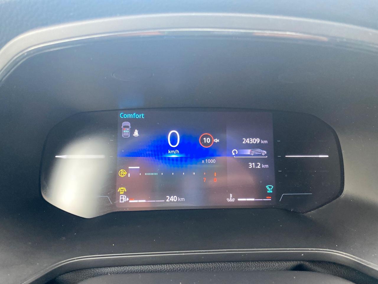 Renault Captur ECO-G 100 CV Techno ok per neo patentati °°°° km 24000