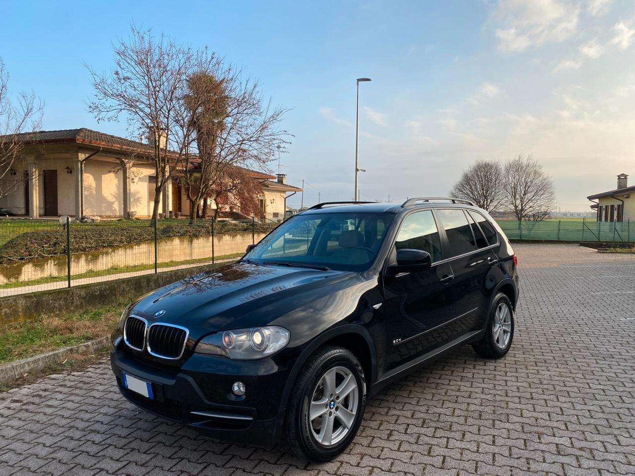 Bmw X5 3.0d 7Posti Gancio Traino Navi