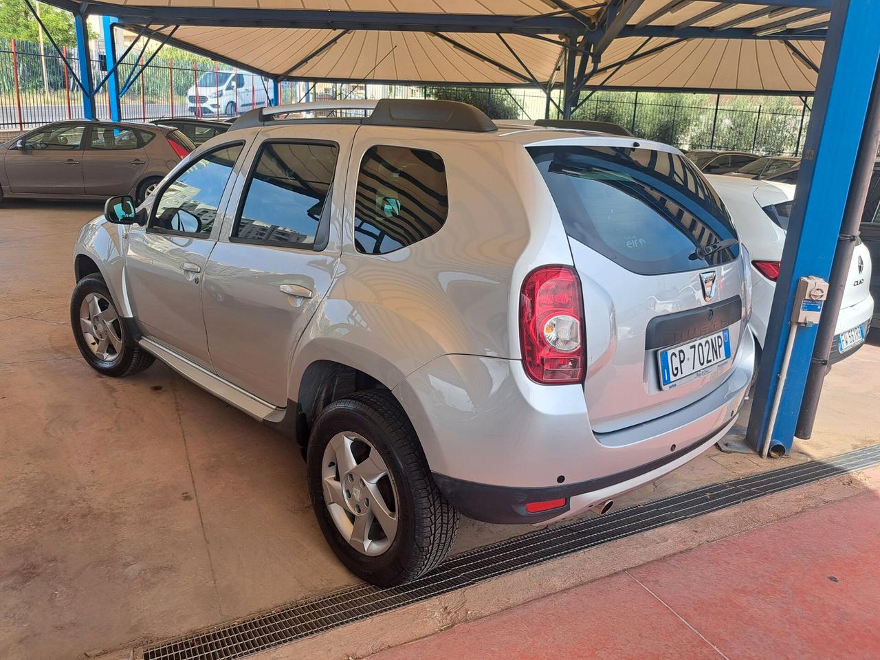 Dacia Duster 1.6 Benz. 110CV 4x2