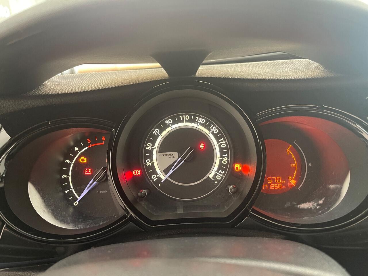 Citroen C3 1.4 HDI 70 CV Exclusive