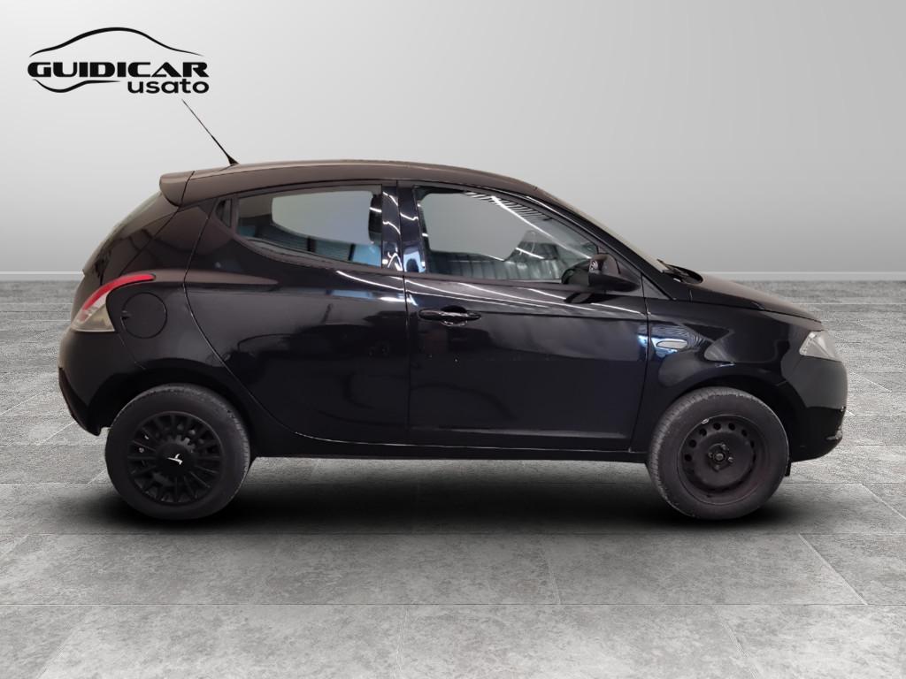 LANCIA Ypsilon III 2011 - Ypsilon 0.9 t.air Silver ecochic metano 8