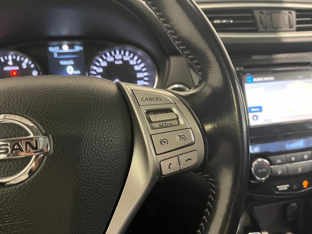 NISSAN QASHQAI 1.2 DIG-T N-CONNECTA