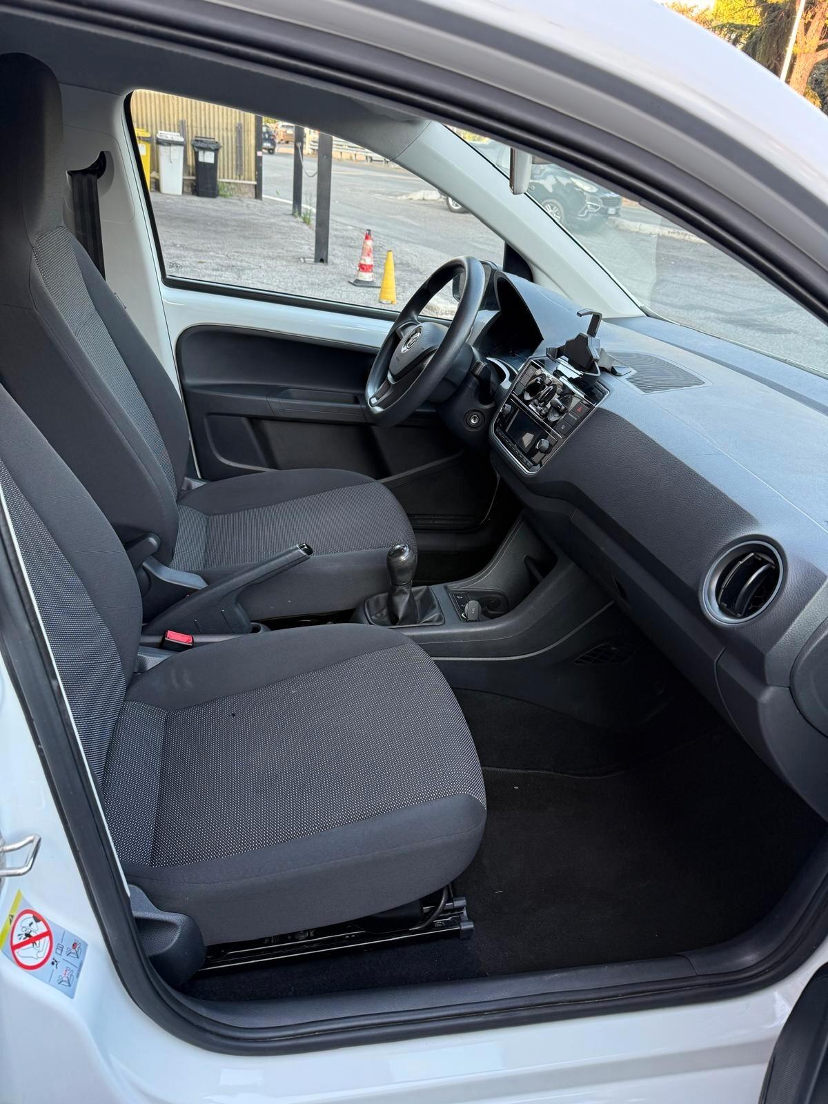 Volkswagen up! 1.0 5p. move BlueMotion Technology ASG