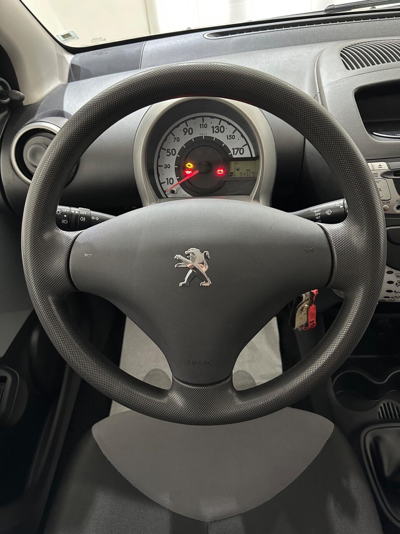 PEUGEOT 107 CON SOLI 54329 KM ITALIANA