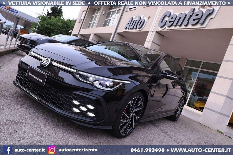 Volkswagen Golf 8 GTD DSG 2.0 TDI 200CV 19 IQ.LIGHT LED