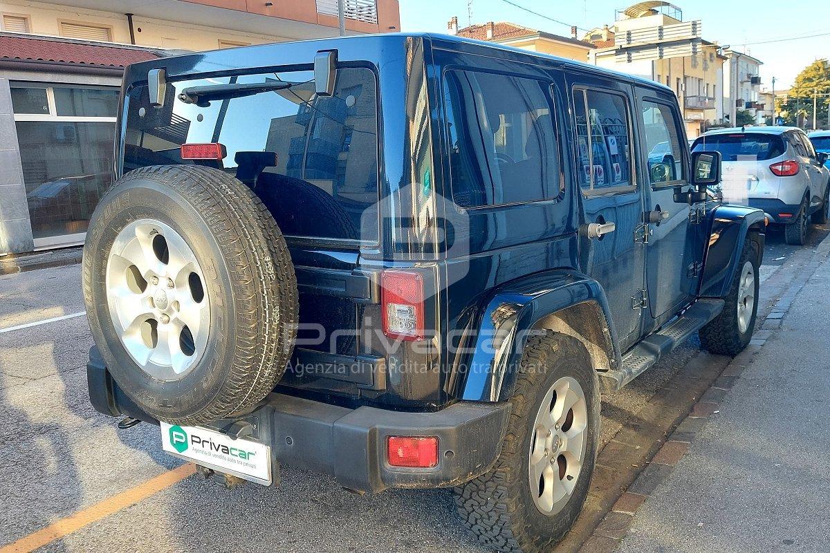 JEEP Wrangler Unlimited 2.8 CRD DPF Sahara Auto