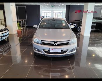 OPEL Astra TwinTop 1.6 16V Twinport Cosmo