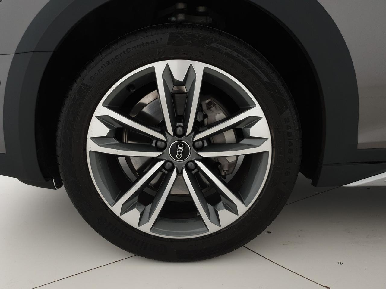 40TDI 204CV quattro S tronic Identity Contrast