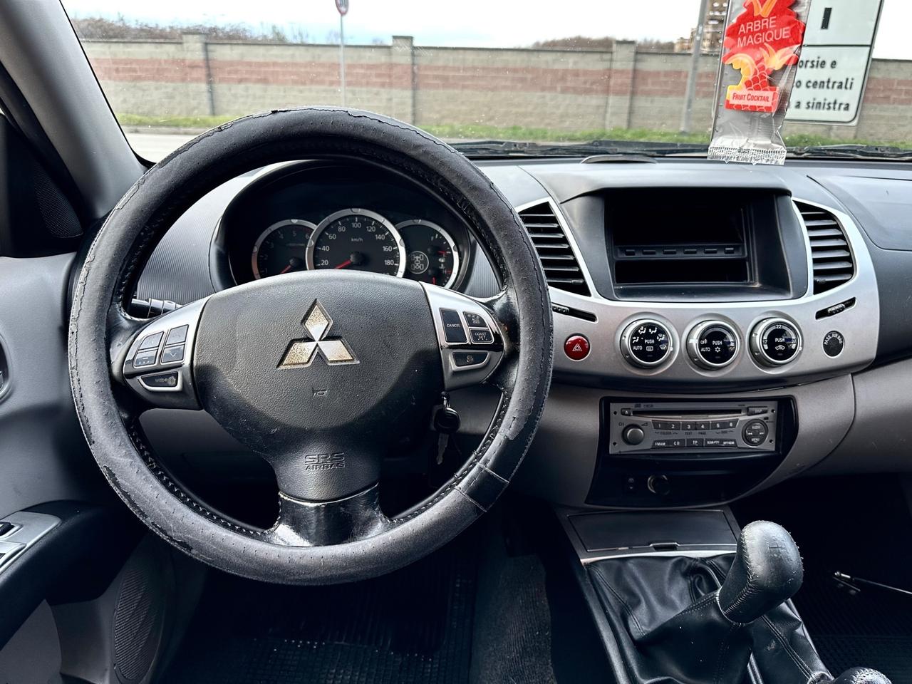 Mitsubishi L200 N1 2.5 DI-D/178CV DC Intense HARD TOP