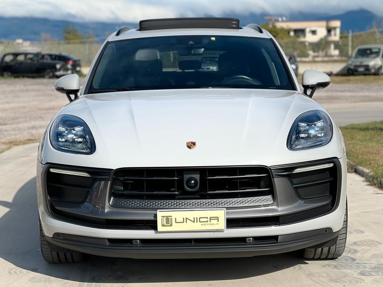 Porsche Macan 2.0 T 265cv PDK UNICOPROPRIETARIO ITALIANA IVA ESPOSTA