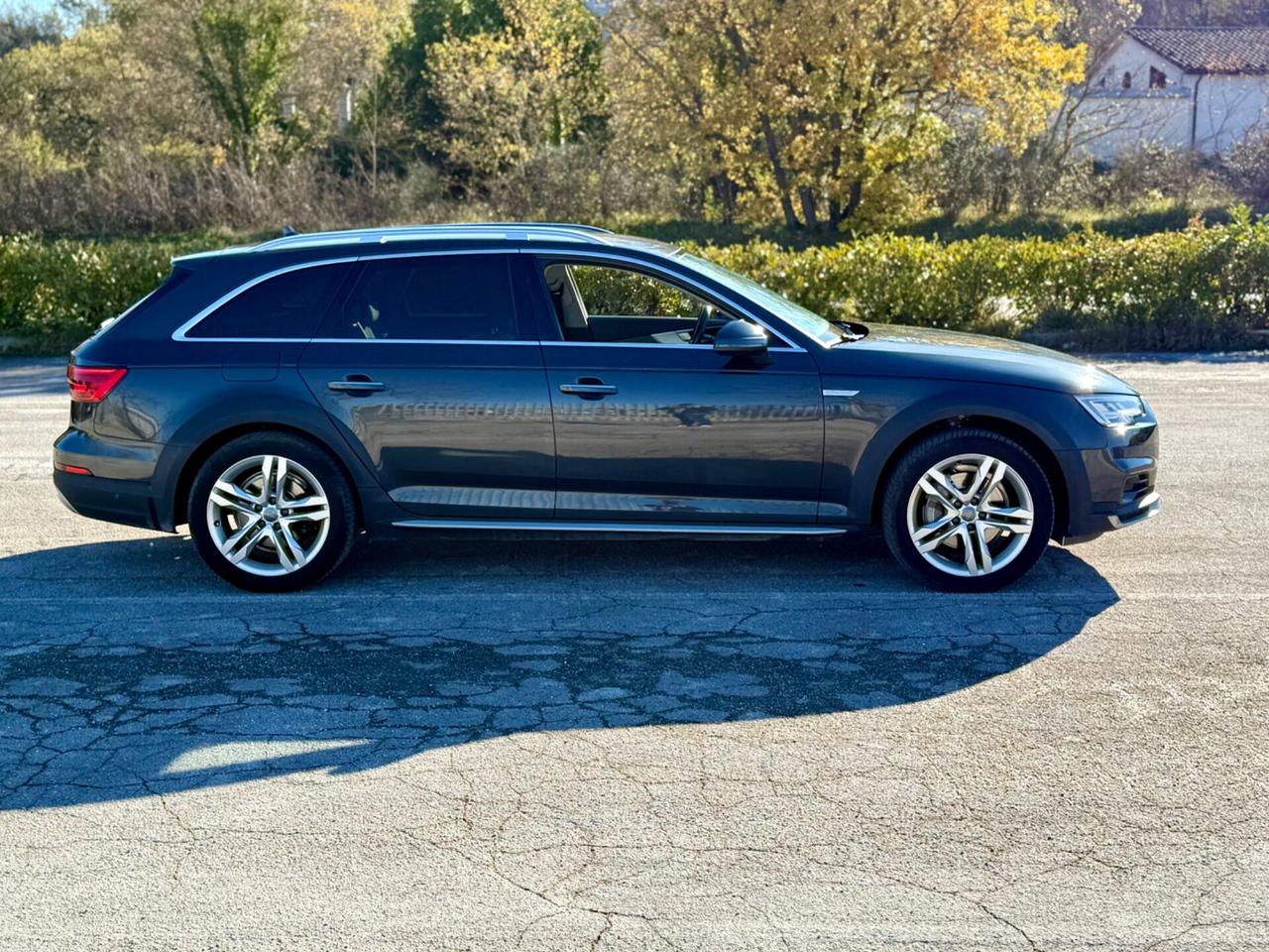 Audi A4 allroad 2.0 TDI 190 CV S-tronic 4x4 S-Line