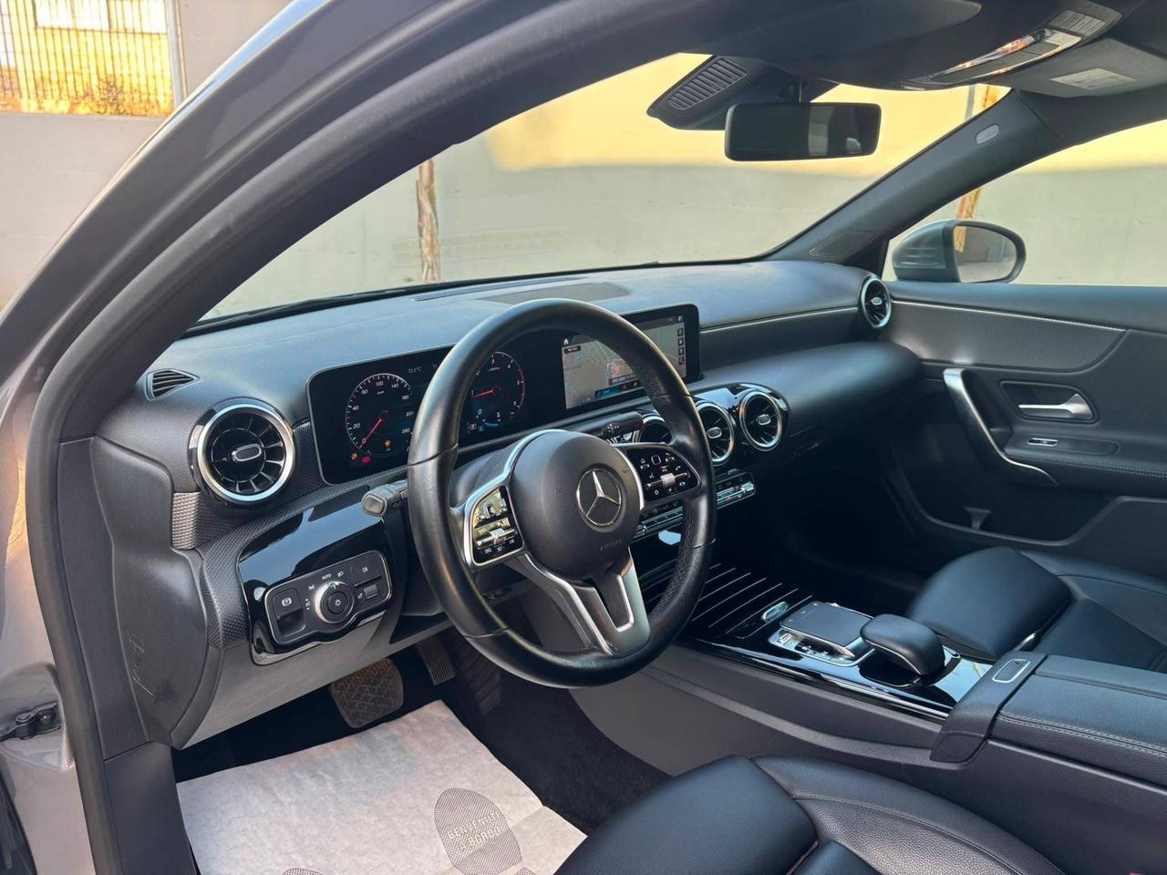 Mercedes-benz A 180 d Automatic Sport