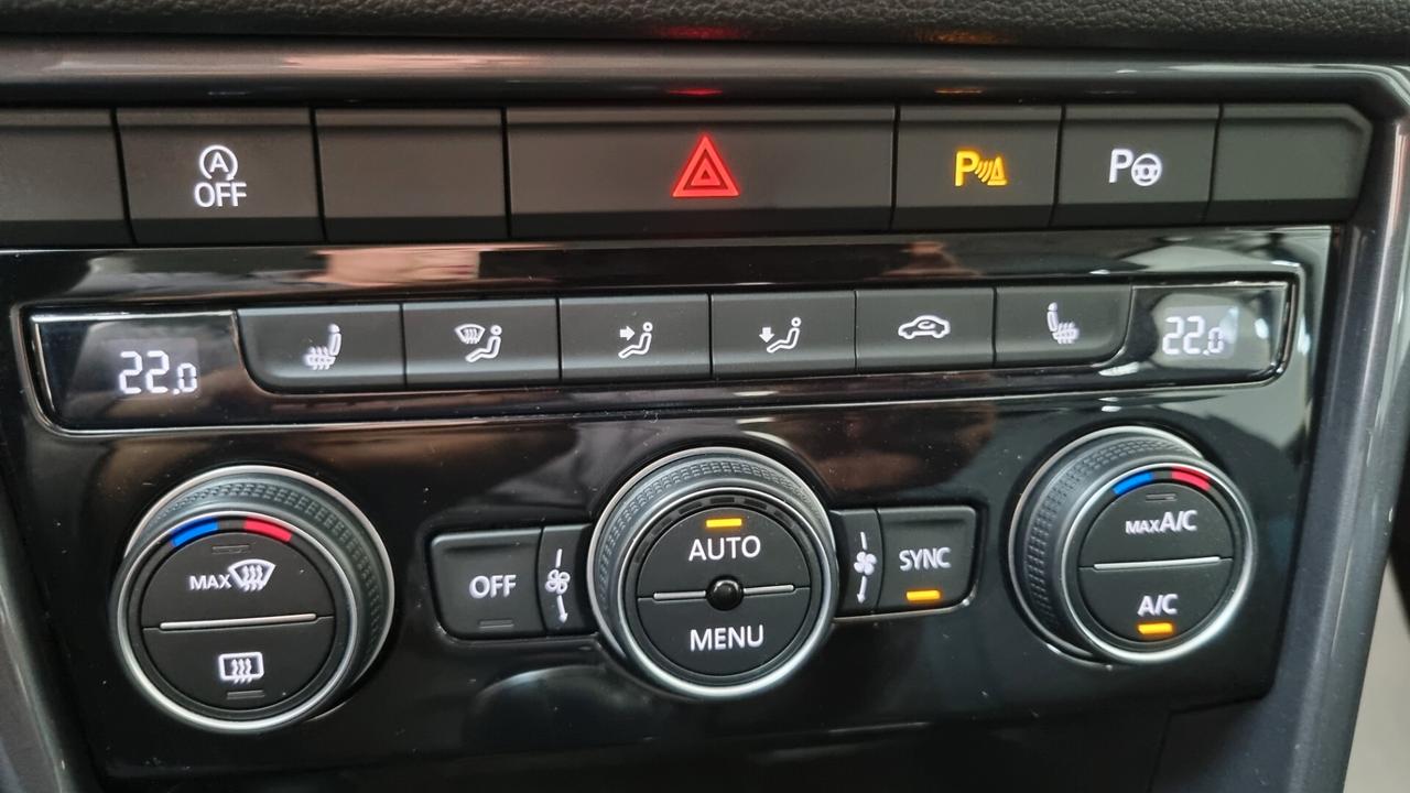 Volkswagen T-Roc 1.6 TDI 115 CV IQ DRIVE