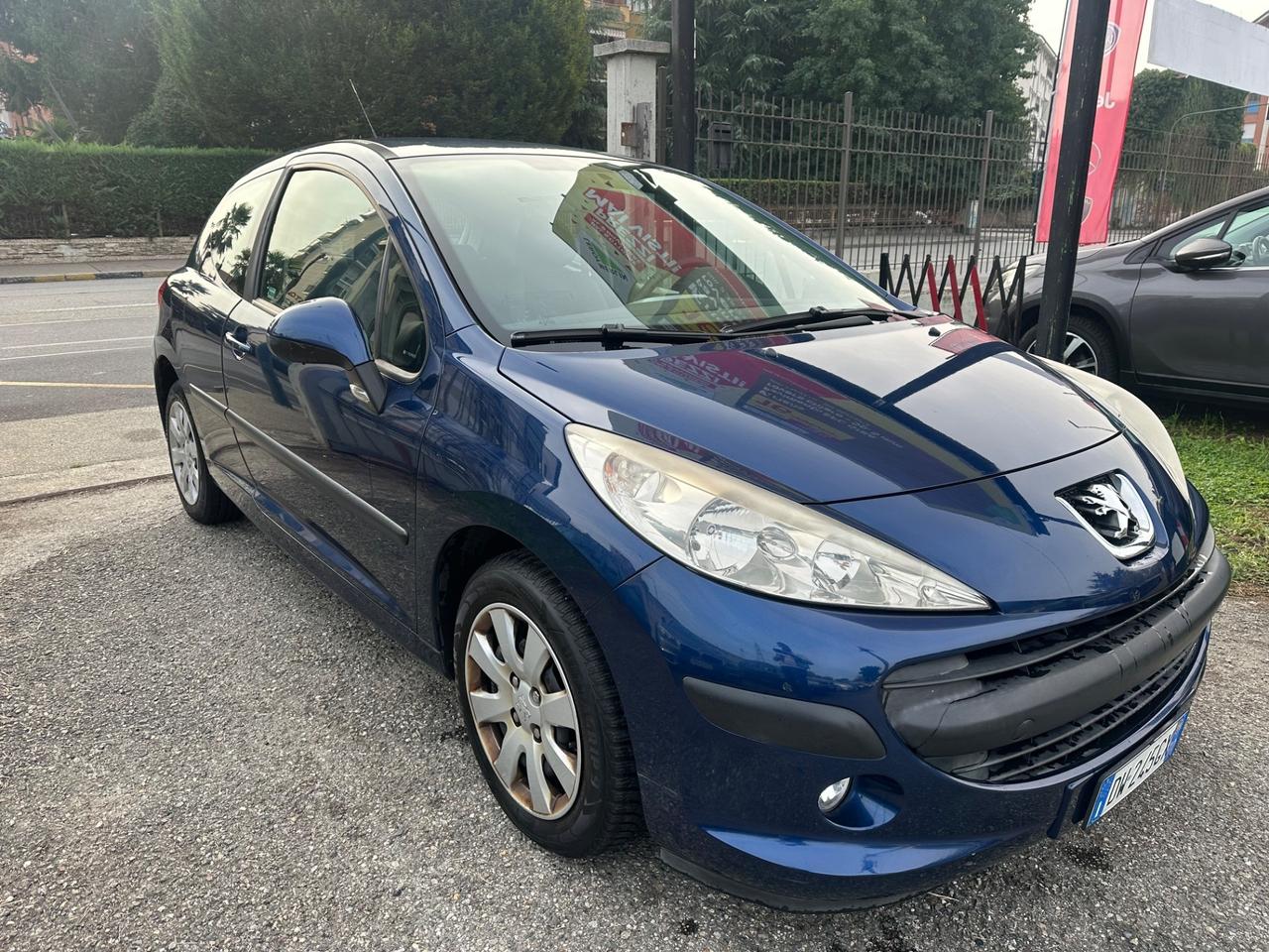 Peugeot 207 1.4 8V 75CV 3p. X Line ECO GPL