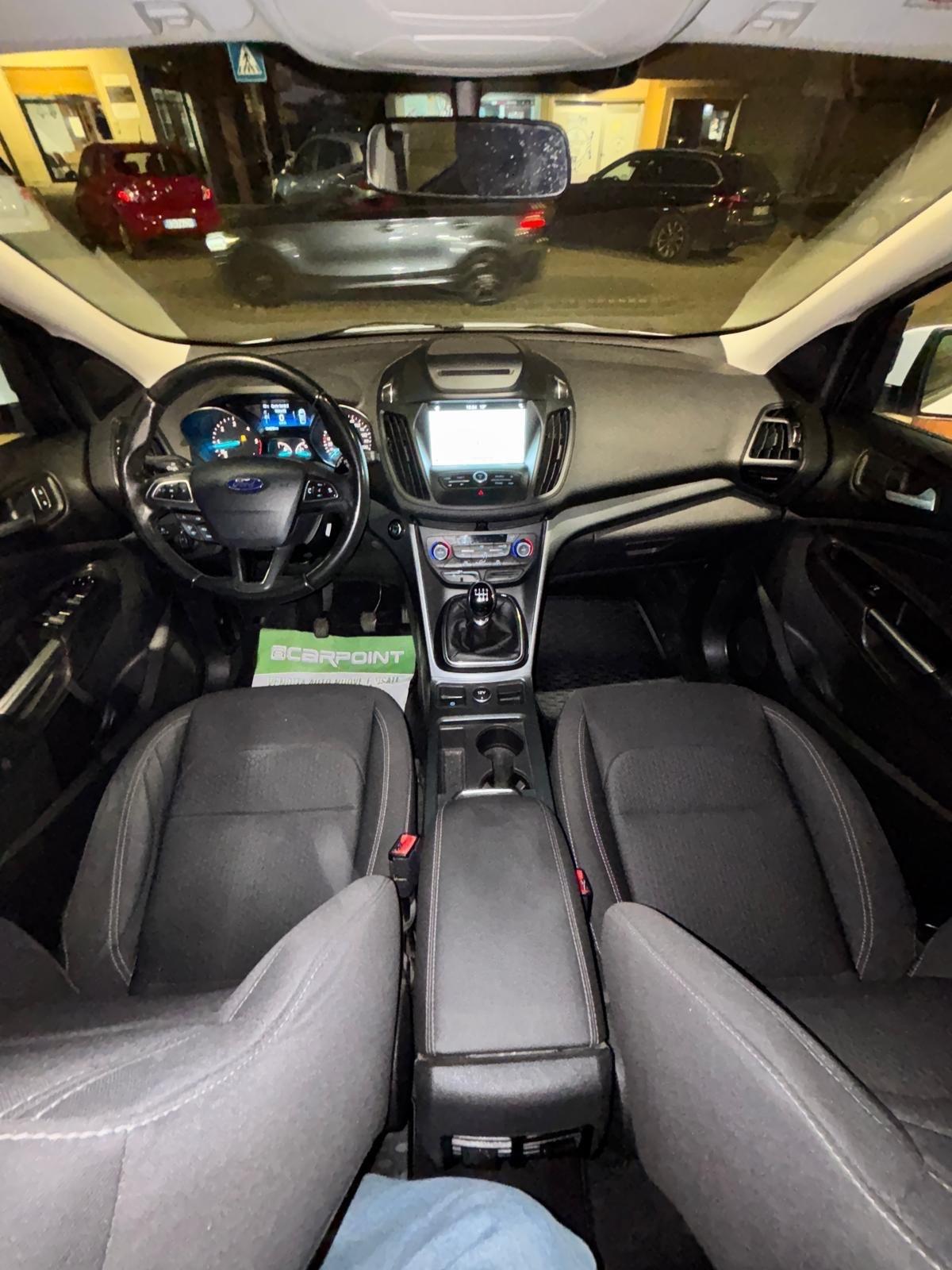 Ford Kuga 1.5 TDCI 120 CV S&S 2WD Titanium