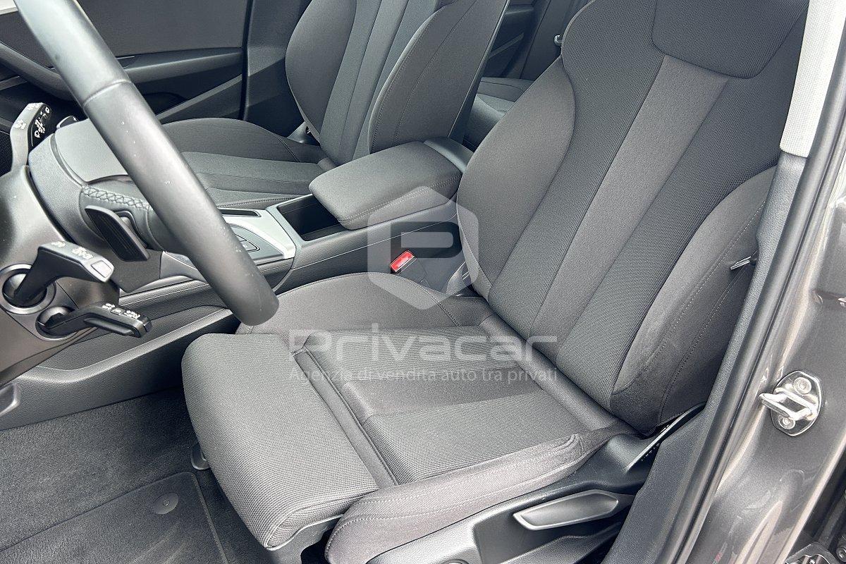 AUDI A4 Avant 40 TDI quattro S tronic S line edition