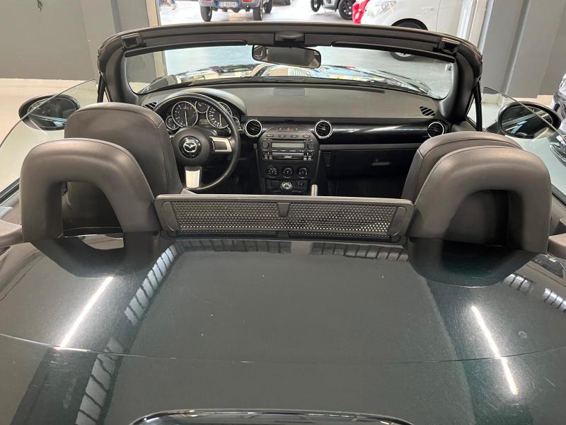 Mazda MX-5 Roadster Coupe 1.8 Revolution