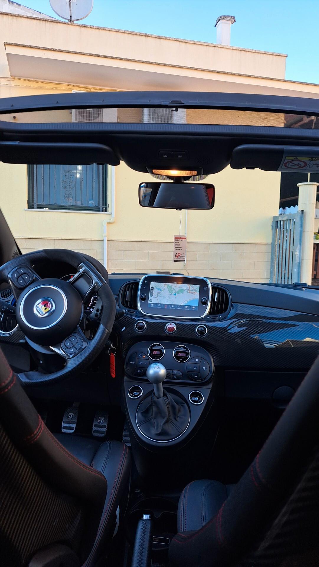 Abarth 595 C 1.4 Turbo T-Jet 180 CV Esseesse competizione