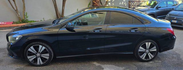 MERCEDES-BENZ CLA 200 d Automatic Business