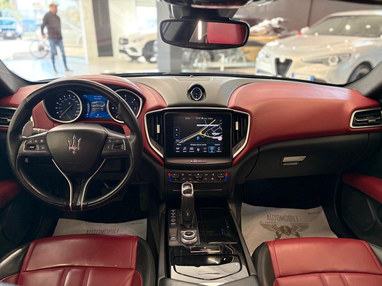 Maserati Ghibli 3.0 250 CV RIBELLE (1/200)