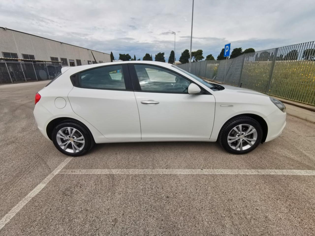 Alfa Romeo Giulietta 1.4 Turbo 105 CV Progression