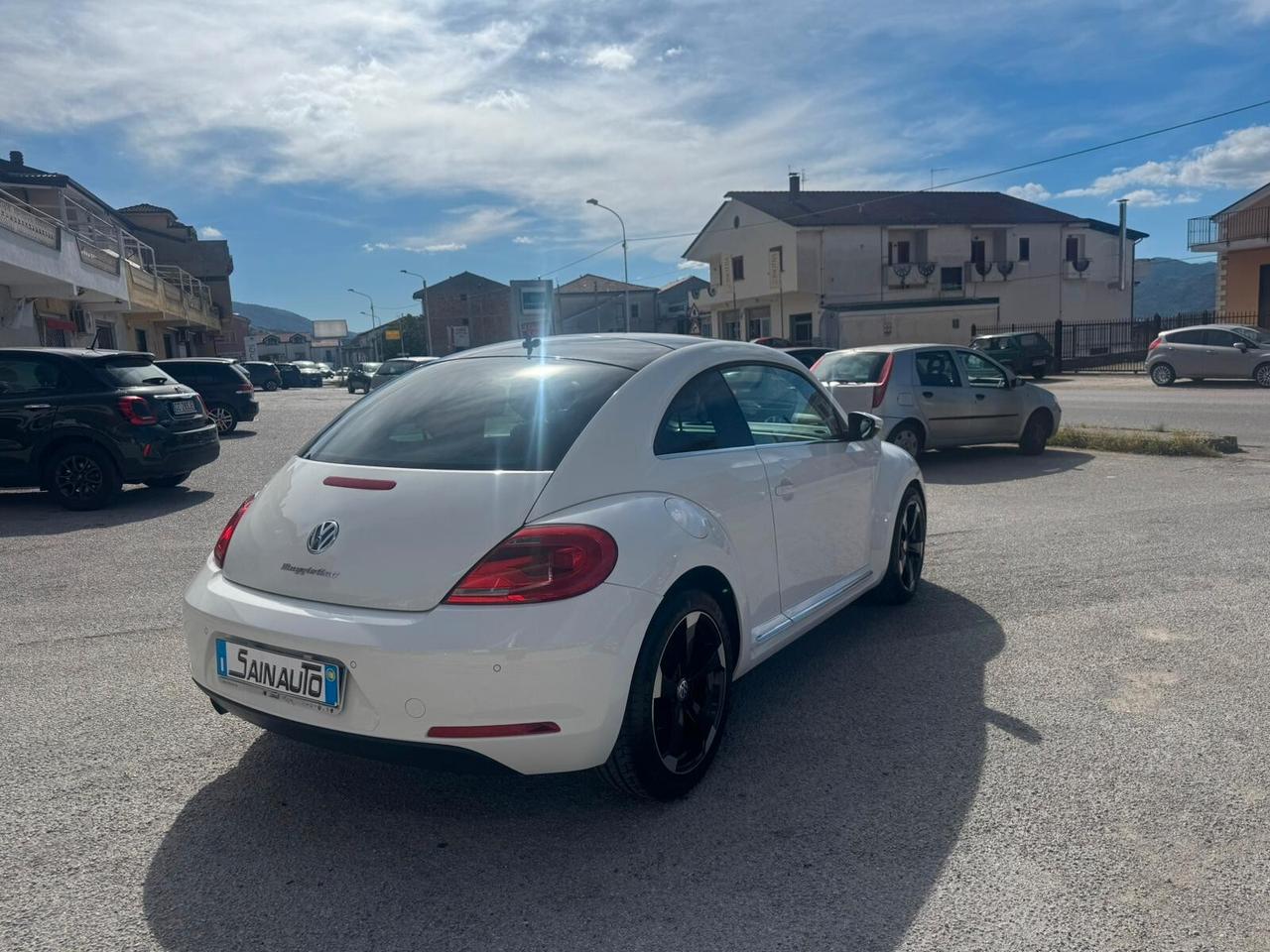 Volkswagen Maggiolino 1.6 TDI Design GARANZIA