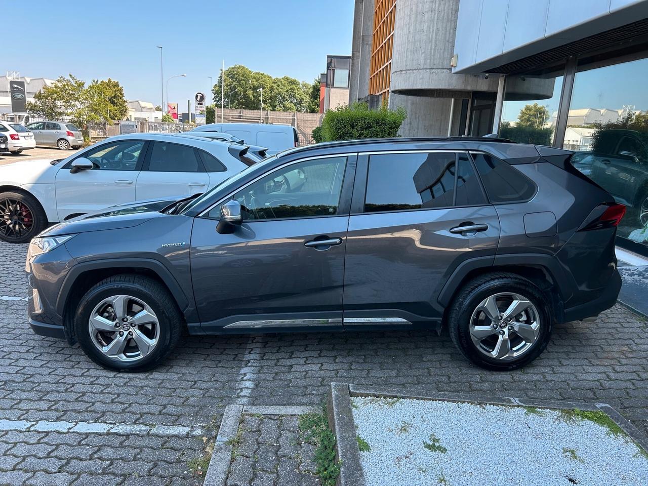 Toyota RAV 4 2.5 vvt-ie h Business 2wd 218cv e-cvt