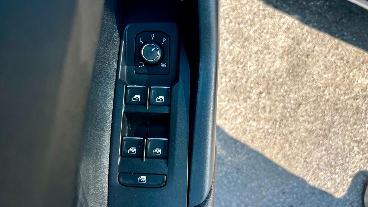 Volkswagen T-Cross 1.0 tsi Advanced 110cv " SENZA ALCUN VINCOLO /X NEOPATENTATI "