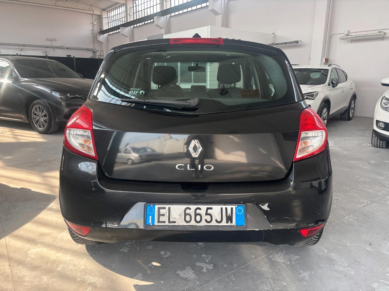 Renault Clio 1.2 16V 5 porte Dynamique