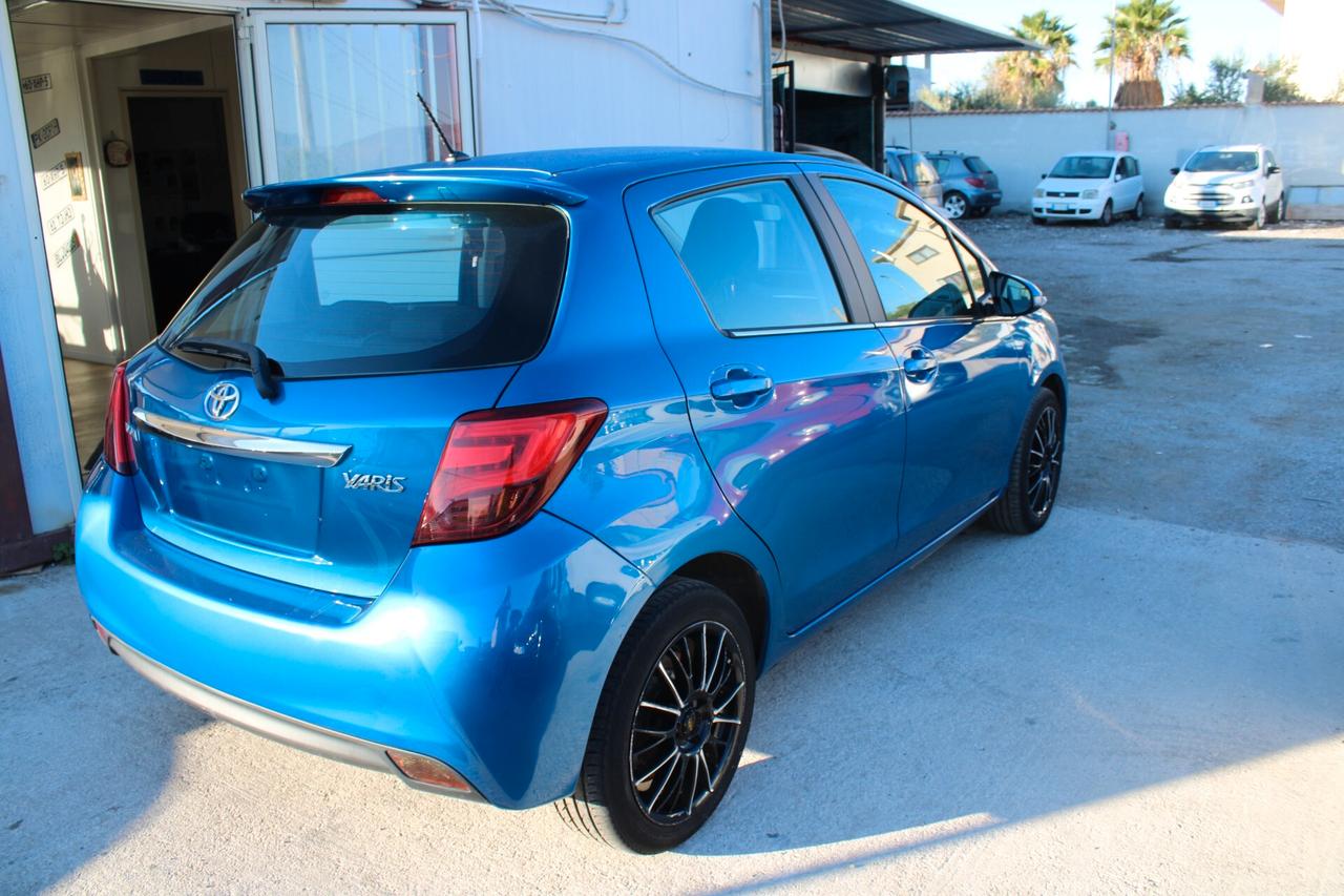 Toyota Yaris 1.4 D-4D 5 porte Lounge