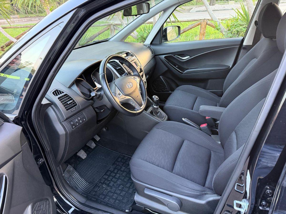 HYUNDAI - iX20 - 1.4 CRDI 90 CV Comfort