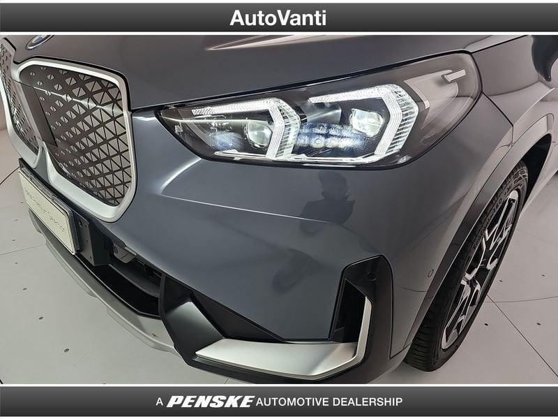 BMW X1 iX1 edrive 20 X-Line