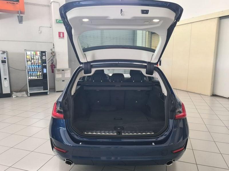 BMW Serie 3 320d xDrive Business Advant. aut