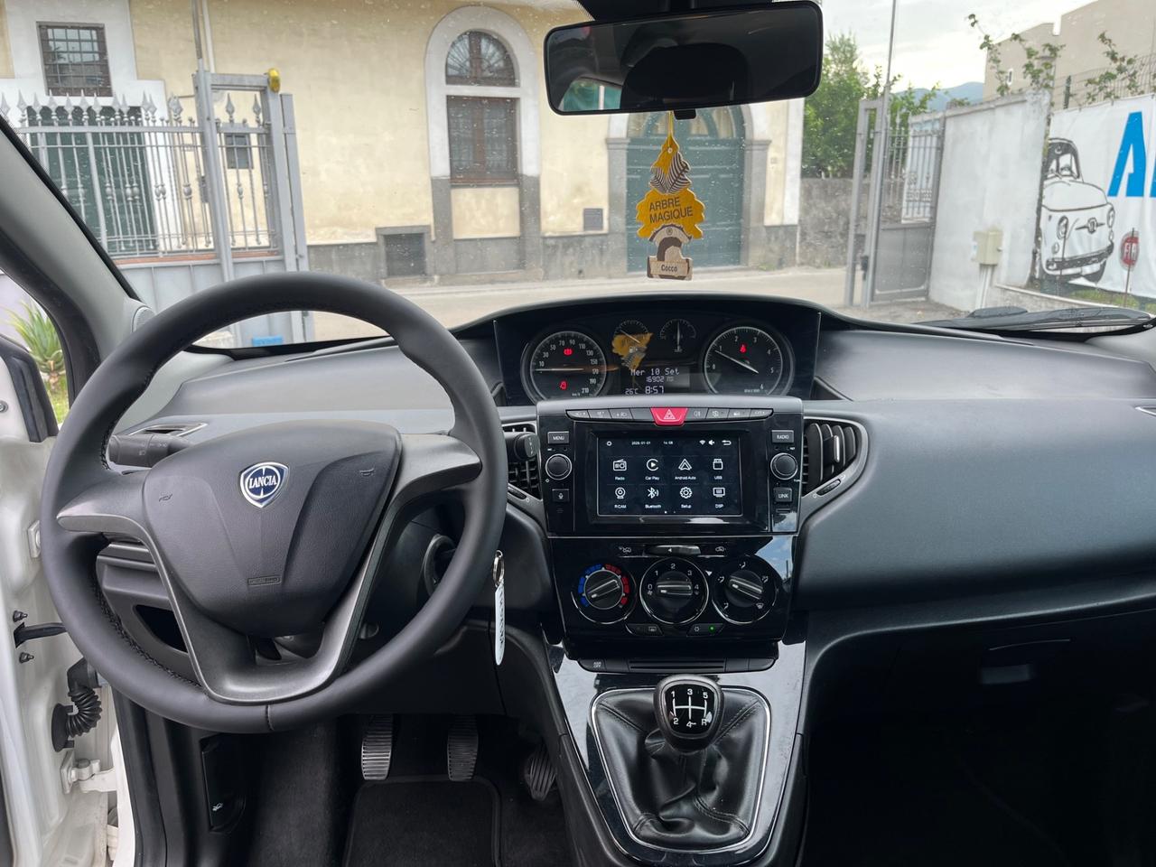 Lancia Ypsilon 1.3 MJT 16V 95 CV 5 porte